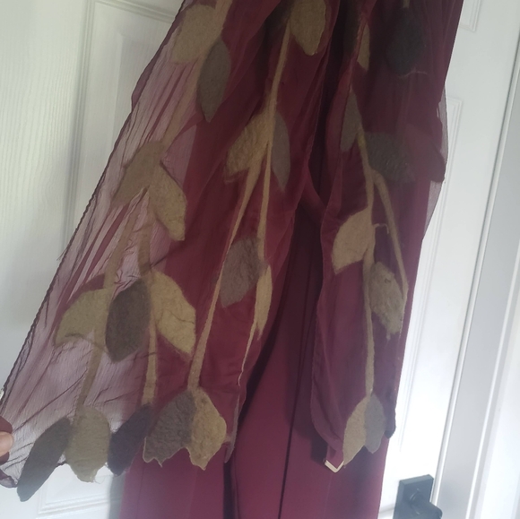 Jumpsuit size 12 Merlot Floor length. 2 Pieces with scarf. Semi-formal - Picture 5 of 9
